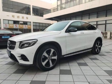 奔驰GLC轿跑 2017款 GLC 200 4MATIC 轿跑SUV