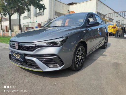 荣威i5 2021款 1.5L CVT钻石版