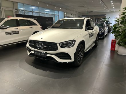 奔驰GLC轿跑 2021款 GLC 300 4MATIC 轿跑SUV
