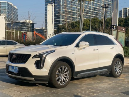 凯迪拉克XT4 2018款 28T 两驱豪华型
