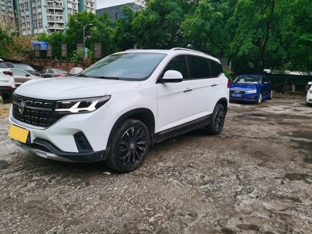 风行T5 2018款 230T CVT智享型