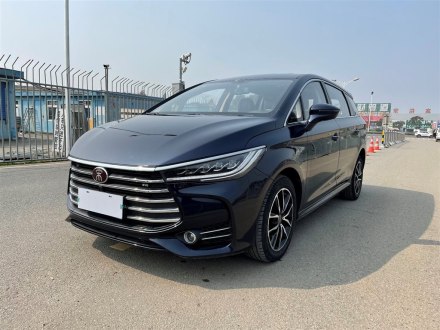 宋MAX 2017款 1.5T 自动智联尊贵型 7座