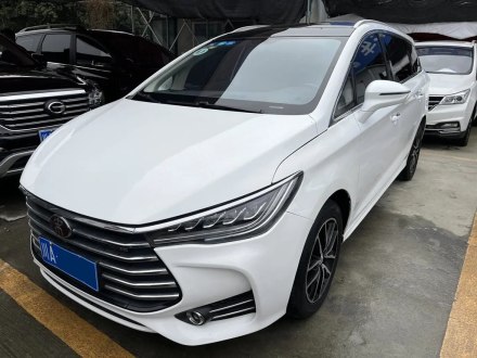 宋MAX 2017款 1.5T 自动智联精英型 7座