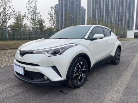 丰田C-HR 2020款 2.0L 领先版
