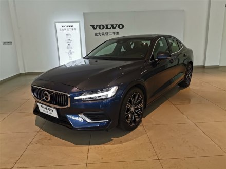 沃尔沃S60 2020款 T4 智远豪华版