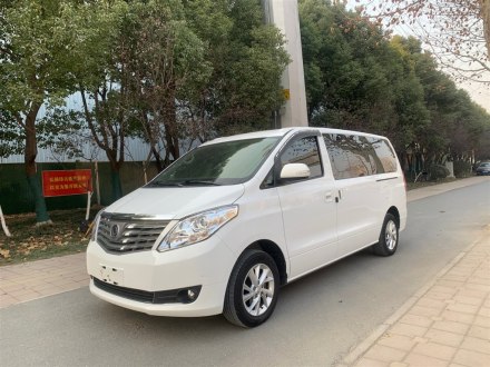 菱智PLUS 2021款 2.0L 手动豪华型 9座
