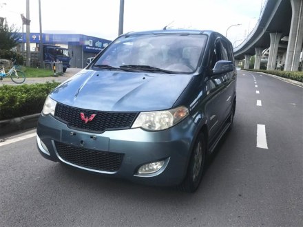 五菱宏光 2014款 1.2L 基本型国IV