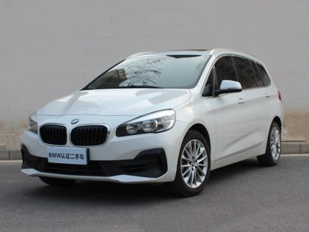 宝马2系多功能旅行车 2019款 220i 领先型