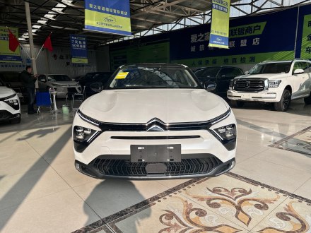 凡尔赛C5 X 2022款 1.6T 享不凡 虎年开门红版