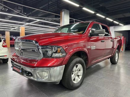 RAM Trucks 2013款 1500 5.7L