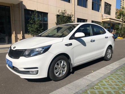 起亚K2 2015款 三厢 1.4L MT GLS