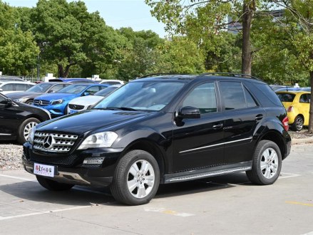 奔驰M级 2010款 ML 300 4MATIC