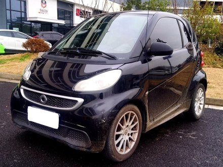 smart fortwo 2012款 1.0 MHD 硬顶舒适版
