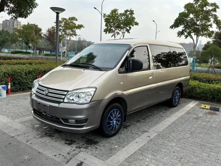 菱智 2017款 M3L 1.6L 7座舒适型