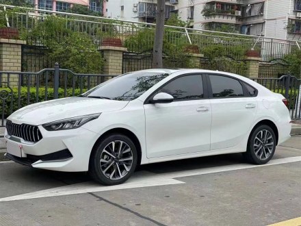 起亚K3 2021款 1.5L CVT青春版