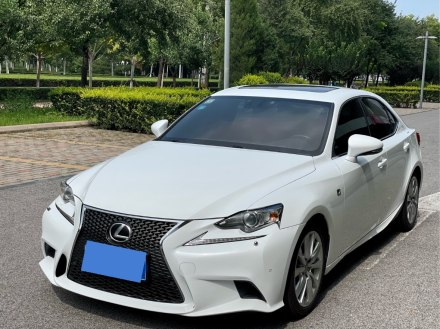 雷克萨斯IS 2015款 200t F SPORT
