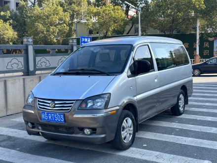 菱智 2016款 M3L 1.6L 7座舒适型