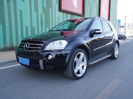 奔驰M级AMG 2007款 AMG ML 63