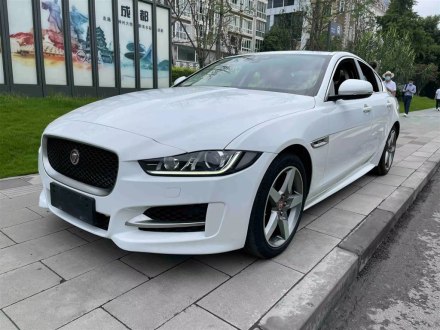 捷豹XE 2015款 2.0T 200PS R-Sport