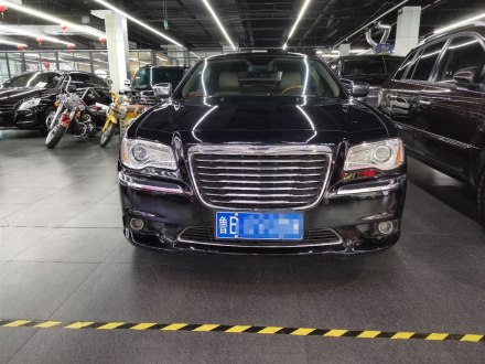克莱斯勒300C进口 2013款 3.6L 尊适版