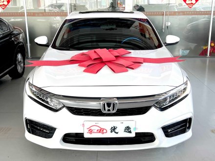 英仕派 2019款 260TURBO 精致版 国VI