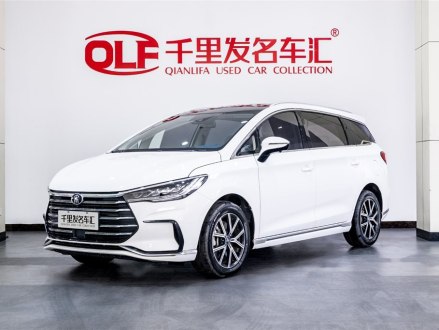宋MAX新能源 2022款 DM-i 105KM 旗舰型