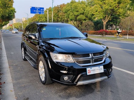 酷威 2014款 2.4L 两驱旅行版