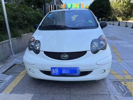 比亚迪F0 2013款 1.0L AMT 铉酷型
