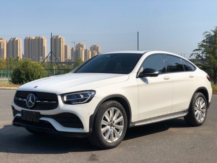 奔驰GLC轿跑 2020款 GLC 260 4MATIC 轿跑SUV