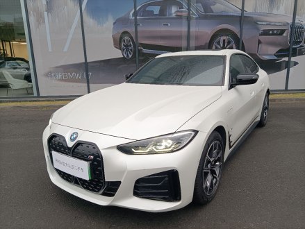 宝马i4 2022款 eDrive40
