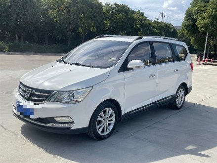 宝骏730 2016款 1.5L 手动豪华型 7座
