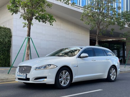 捷豹XF 2015款 XF 2.0T Sportbrake 风华版
