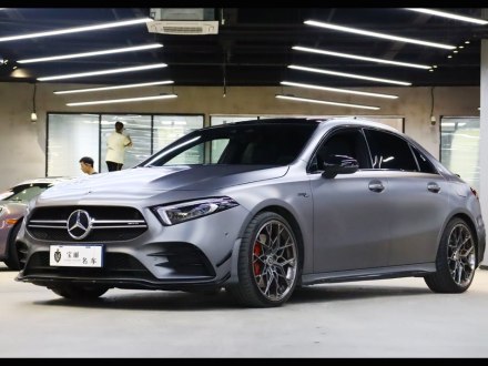 奔驰A级AMG 2020款 AMG A 35 L 4MATIC