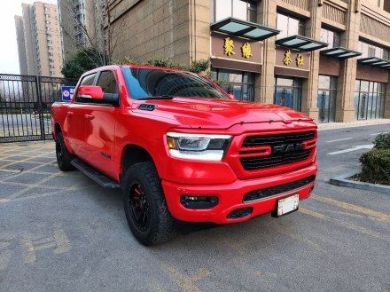 RAM1500 2020款 5.7L 自动