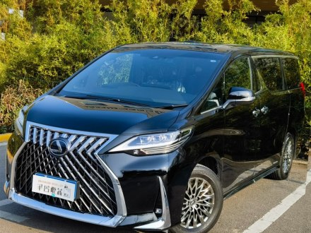 雷克萨斯LM 2020款 300h 七座隽雅版