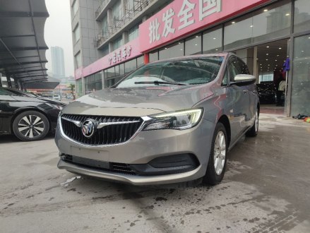 别克GL6 2018款 18T 6座尊贵型