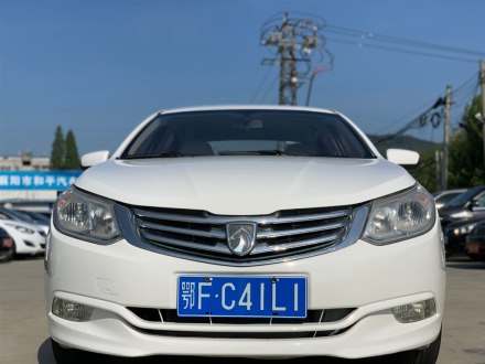 宝骏630 2012款 1.5L DVVT手动舒适型