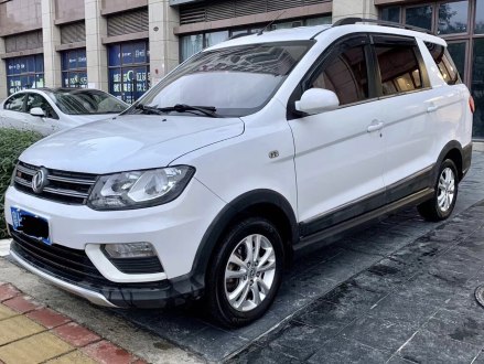 风光370 2016款 1.5L 手动标准型Ⅱ 7座