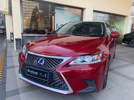 雷克萨斯CT 2020款 CT200h 精英版 双色