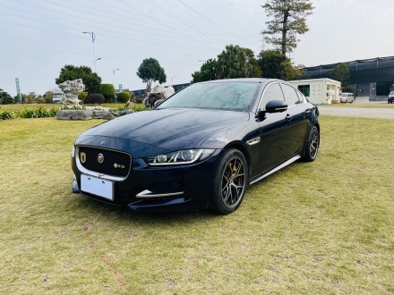 捷豹XE 2015款 2.0T 200PS R-Sport