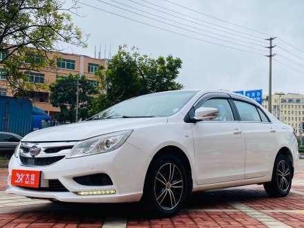 速锐 2015款 改款 1.5L 手动舒适型
