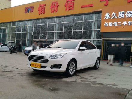 福睿斯 2015款 1.5L 自动时尚型