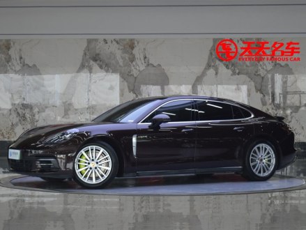Panamera新能源 2017款 Panamera 4 E-Hybrid 行政加长版 2.9T
