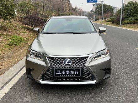 雷克萨斯CT 2017款 CT200h 舒适版 单色 国V