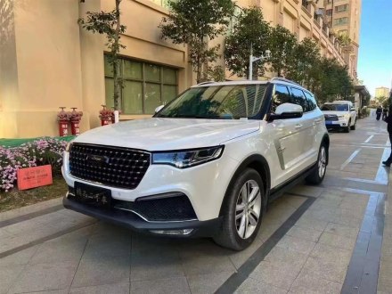 众泰T700 2017款 1.8T 双离合尊享型