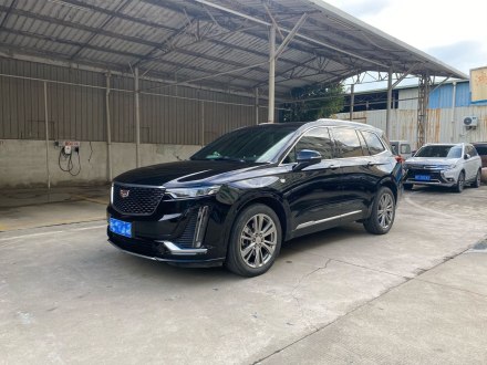 凯迪拉克XT6 2021款 2.0T 六座两驱豪华型