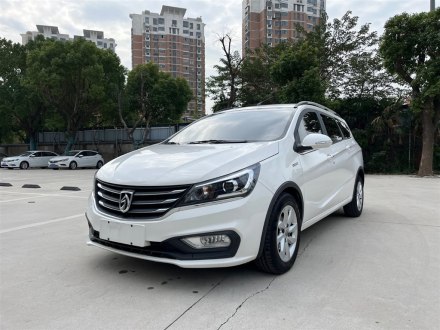 宝骏310W 2017款 1.5L 手动时尚型 国V