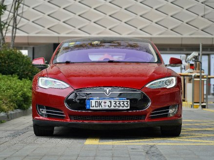Model S 2014款 Model S P85