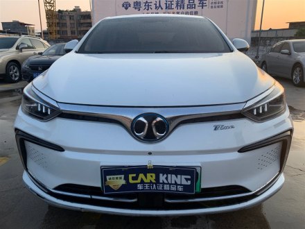 北京EU5 2019款 R500 智尚版