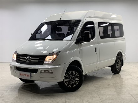 上汽大通MAXUS V80 2019款 2.5T经典款AMT傲运通短轴中顶5/6座